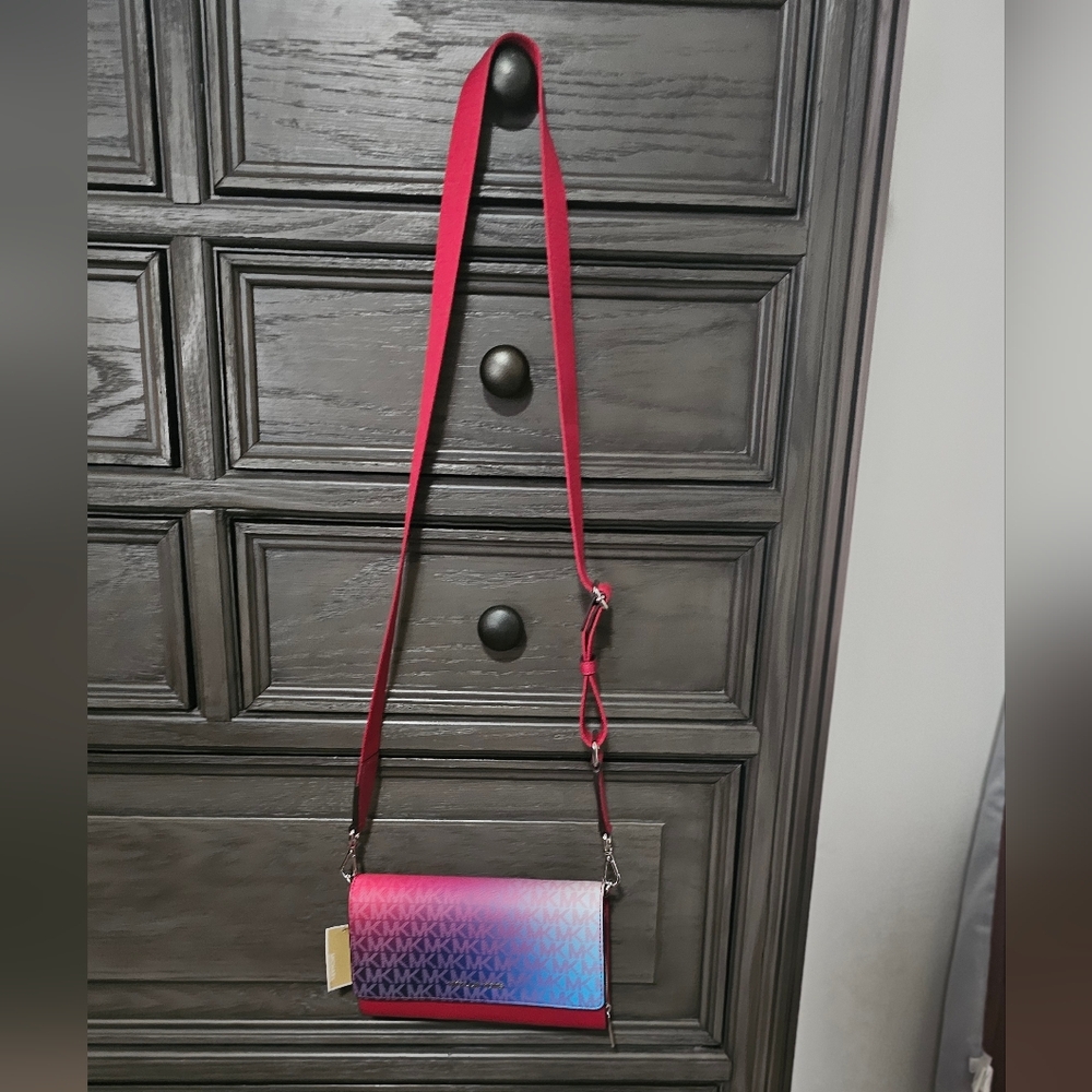Michael Kors Ombre Bag - Picture 10 of 11